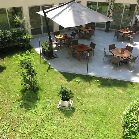 Szálloda Western Le Favaglie